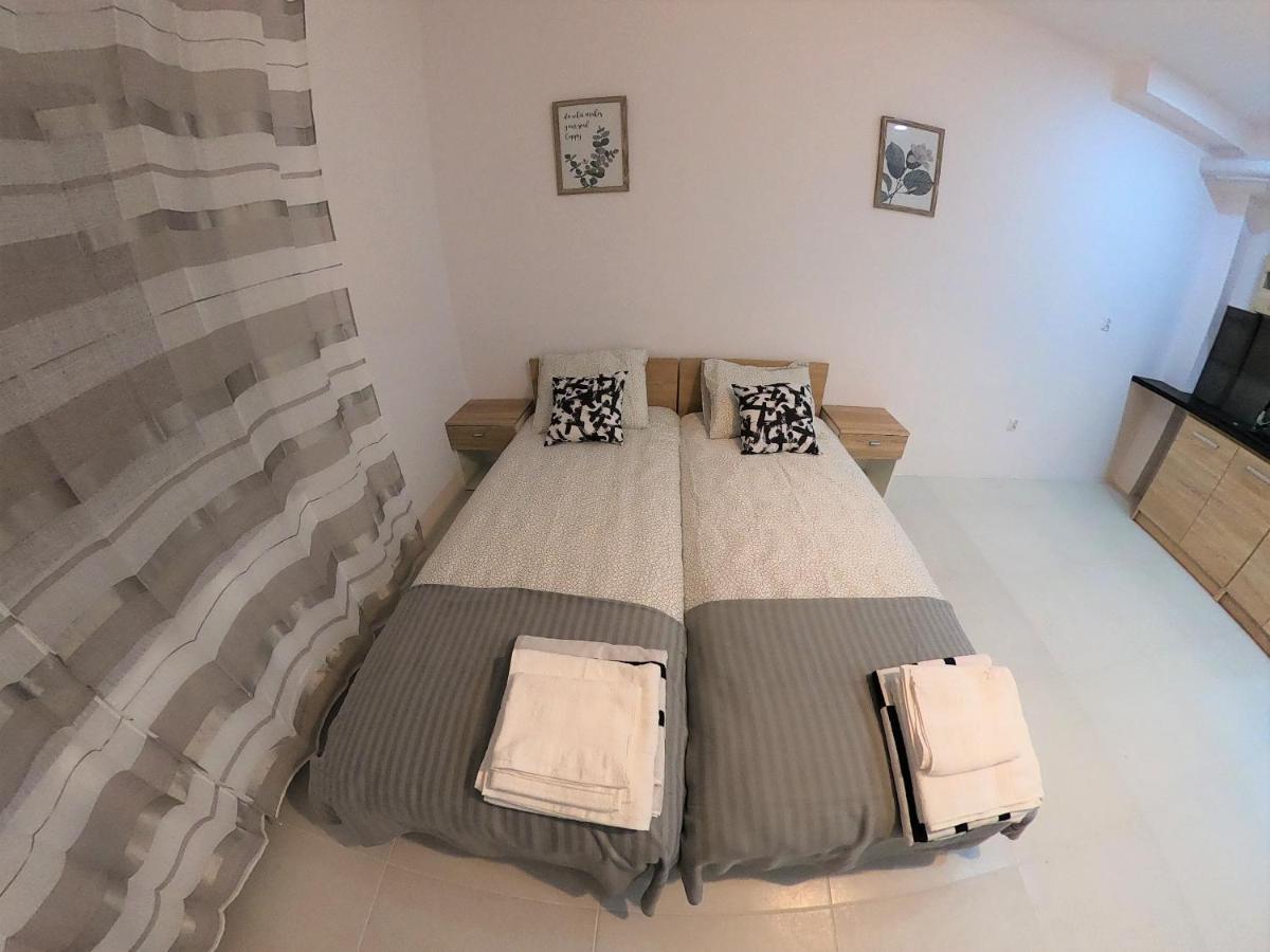 Rokicinska54 Com Apartment Лодз Екстериор снимка